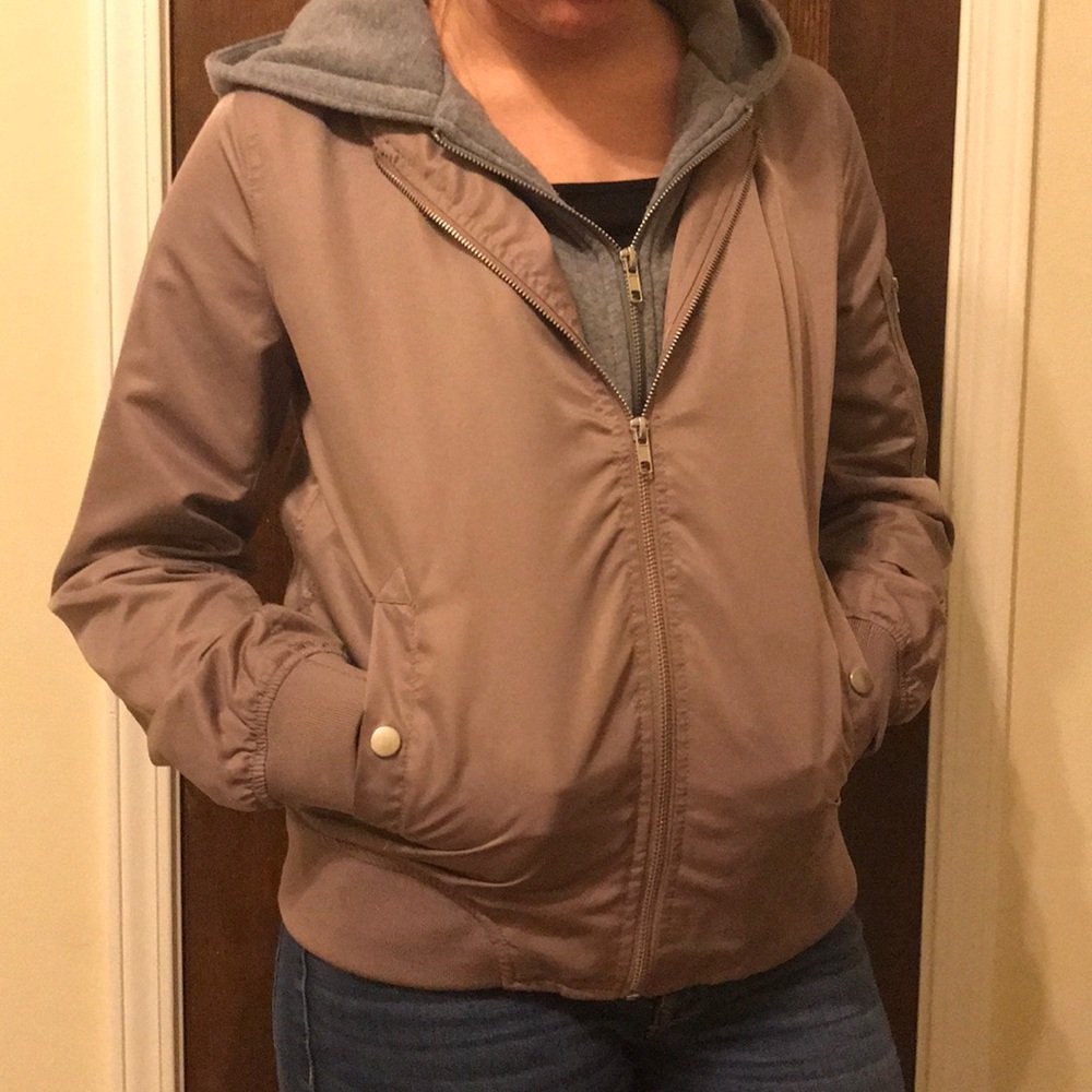 *** 50% in bundle F21 Padded Bomber Jacket